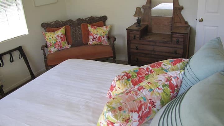 Furnished Finder property 622601_1 photo 30