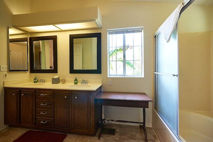 Furnished Finder property 622601_1 photo 37
