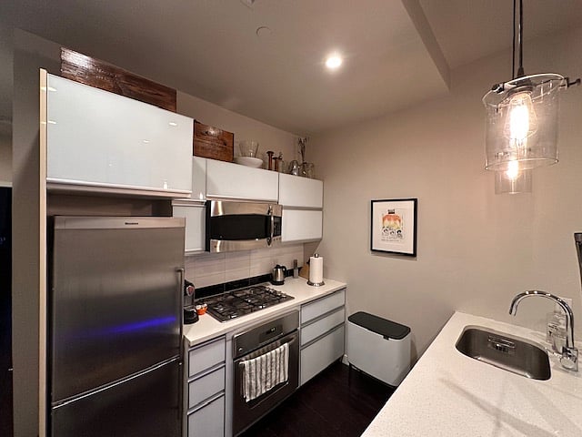 Furnished Finder property 622666_1 photo 3
