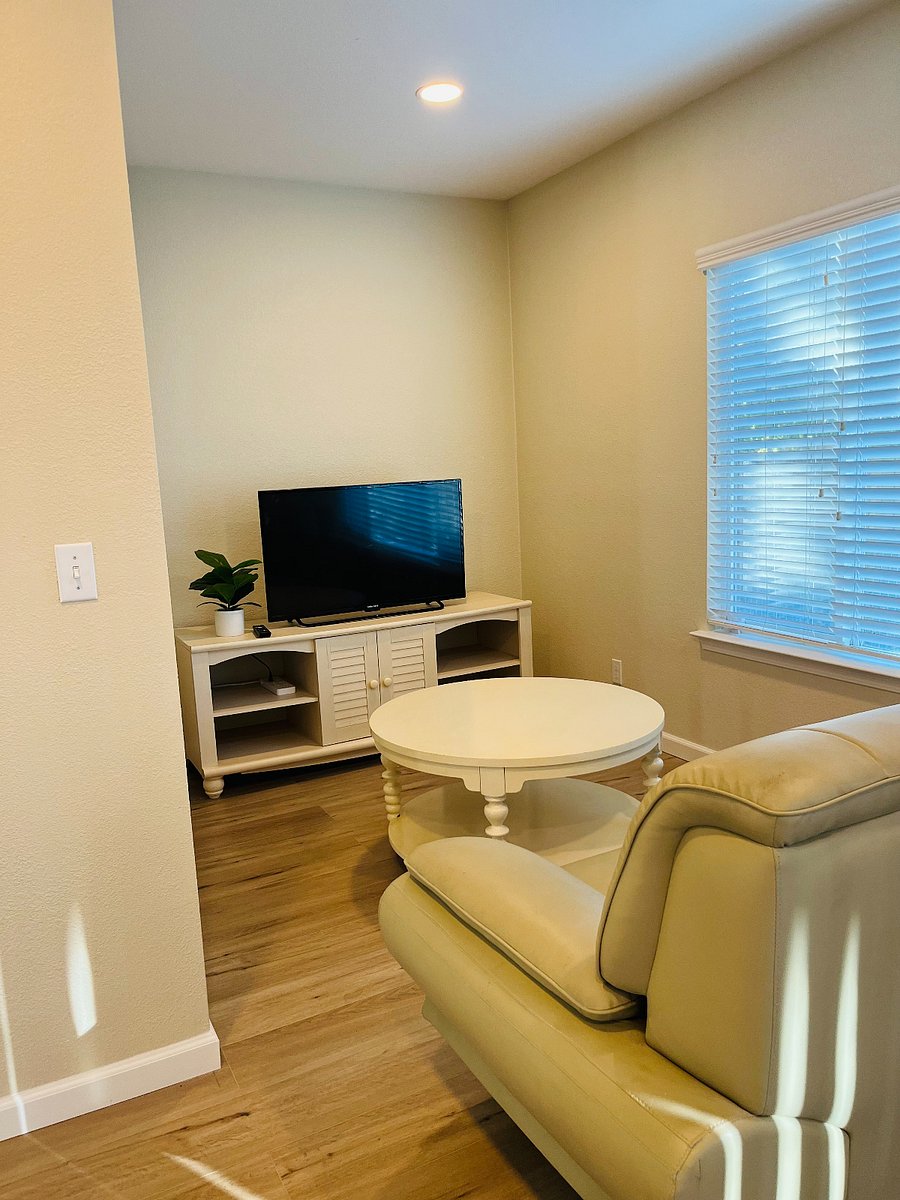 Furnished Finder property 622736_1 photo 7
