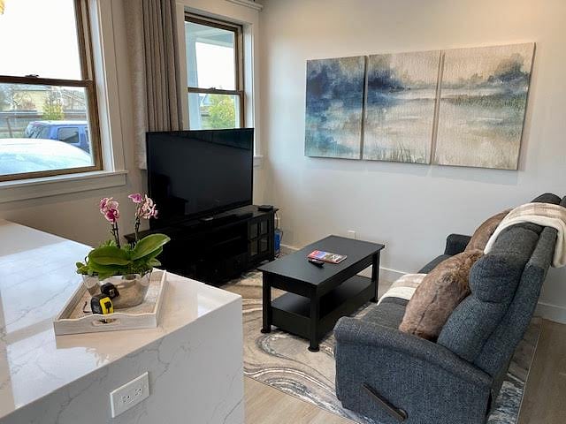 Furnished Finder property 622740_1 photo 6