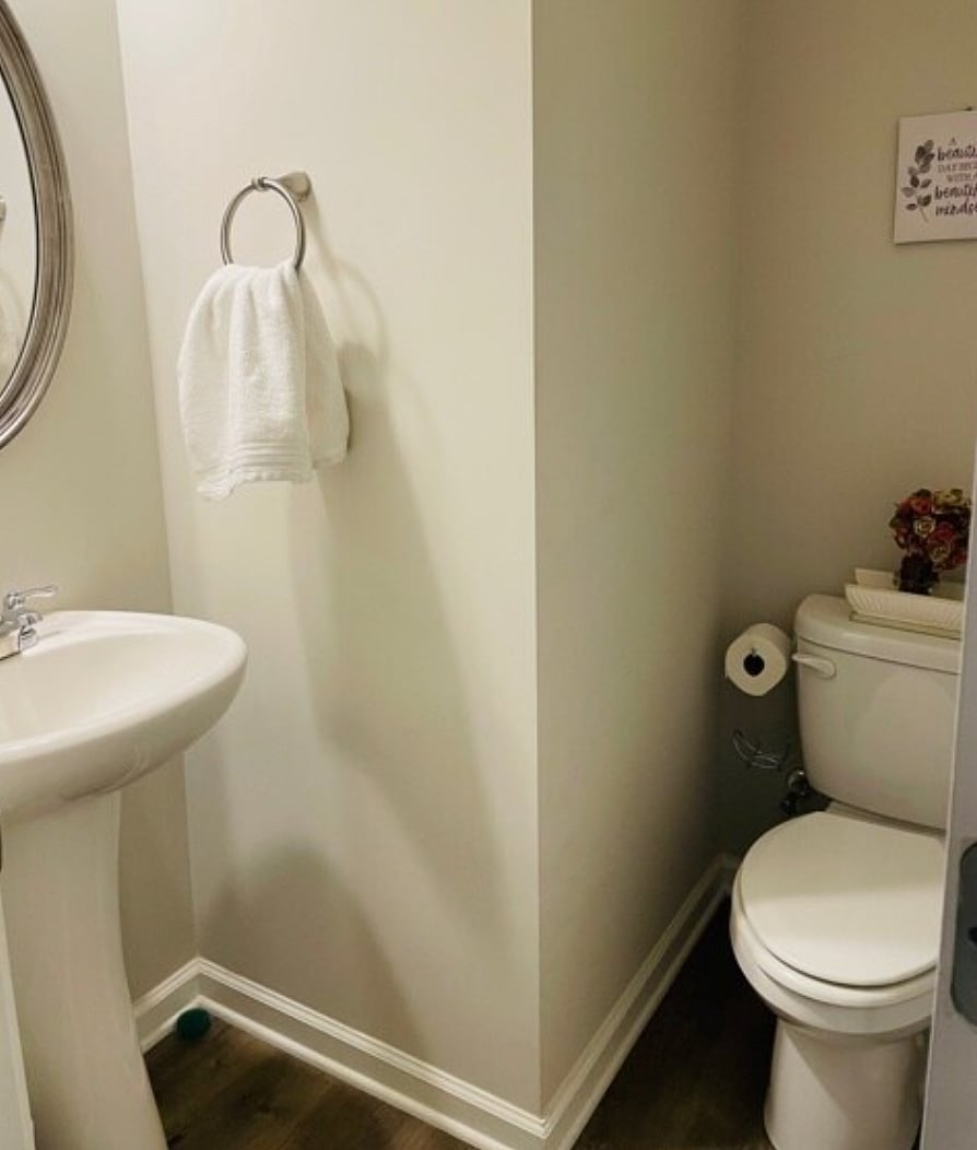 The half bath is perfect for quick refreshing.

