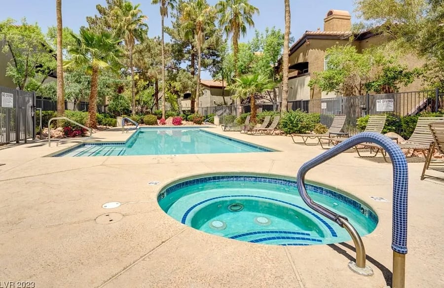 Furnished Finder property 622777_1 photo 14