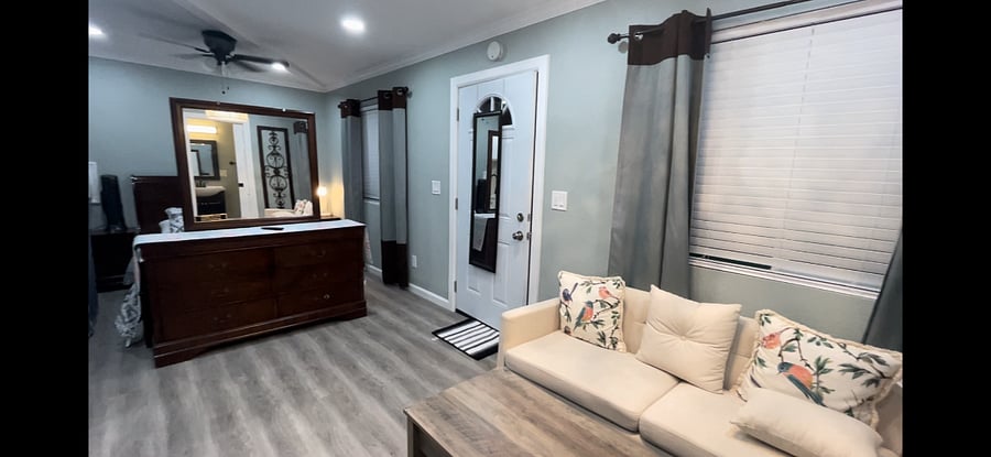 Furnished Finder property 622872_1 photo 2