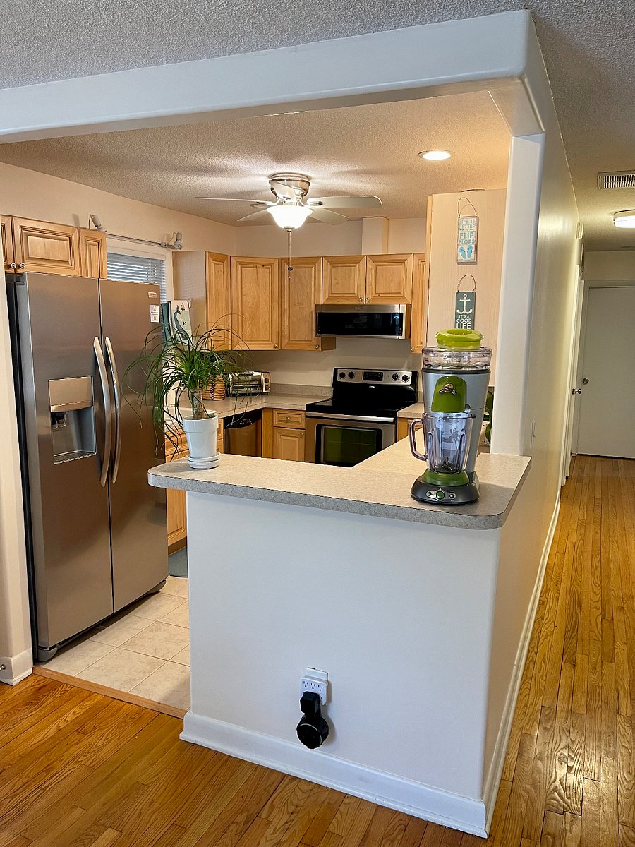 Fully stocked kitchen with stainless steel appliances. Self proclaimed chefsyou have everything you need!