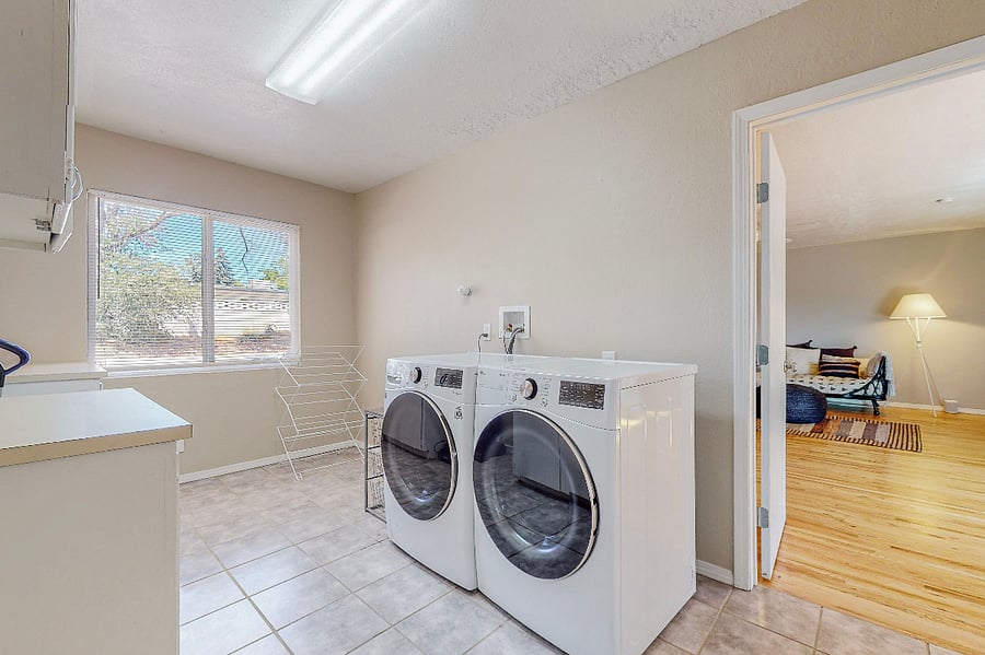 Furnished Finder property 623045_1 photo 21