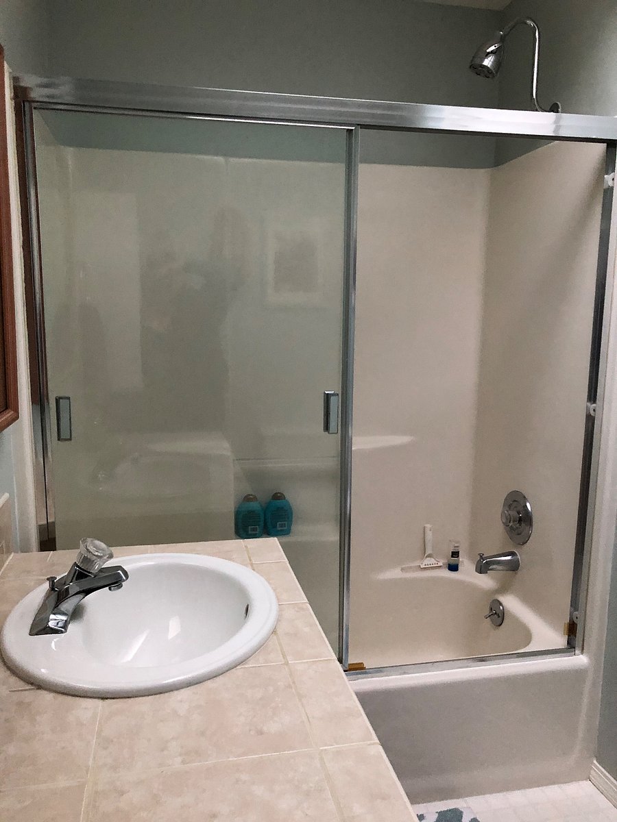 Shared Bath with one other tenant