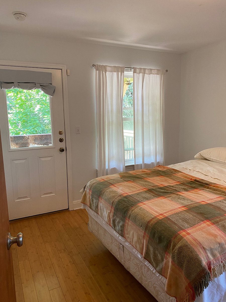 Bedroom #1