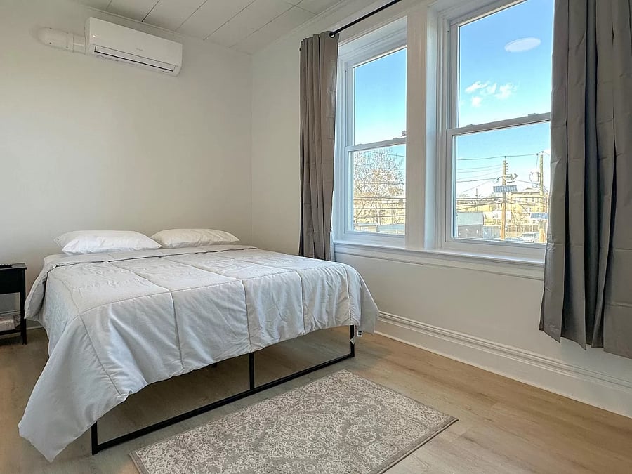 Bedroom #1
