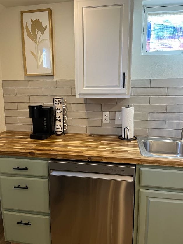 Furnished Finder property 623229_1 photo 4