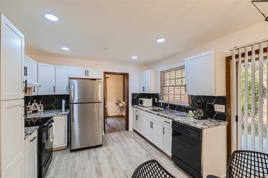Furnished Finder property 623243_1 photo 3