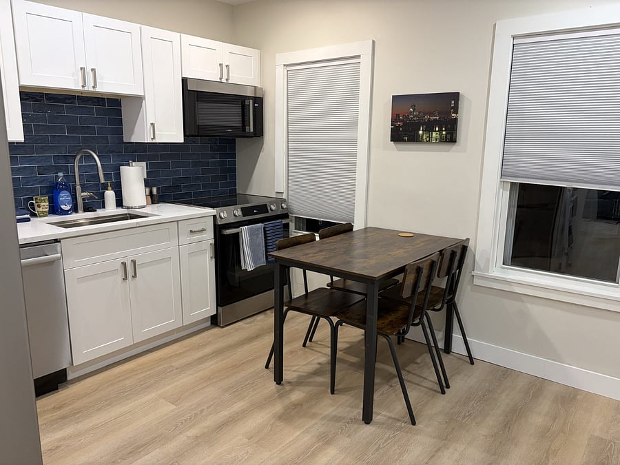 Furnished Finder property 623336_1 photo 3