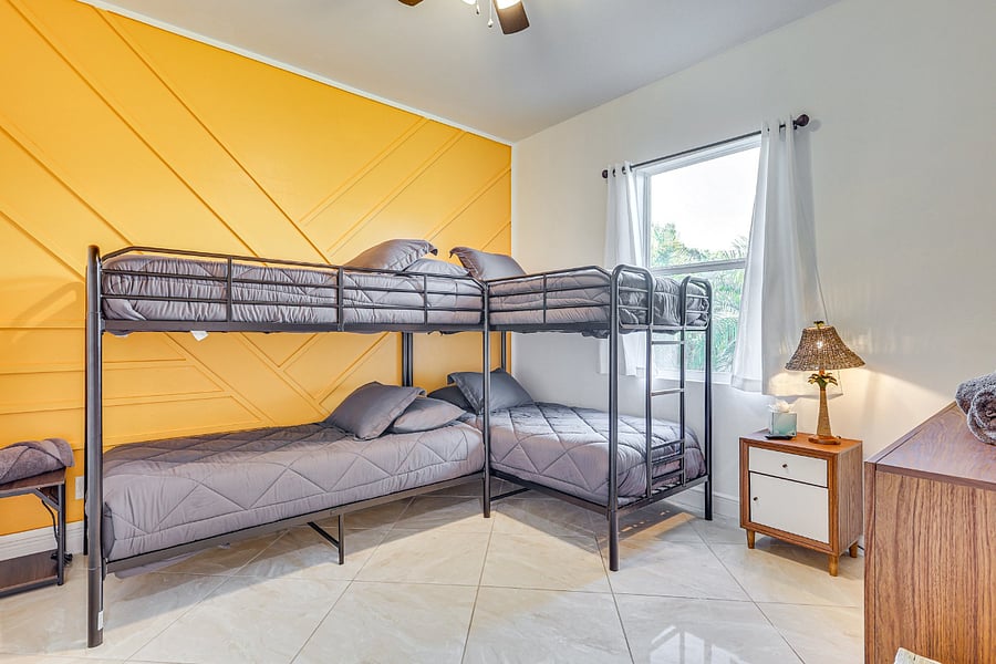 Furnished Finder property 623411_1 photo 24