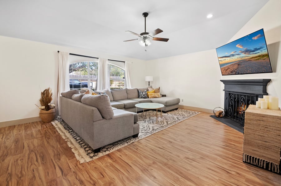 Furnished Finder property 623433_1 photo 3