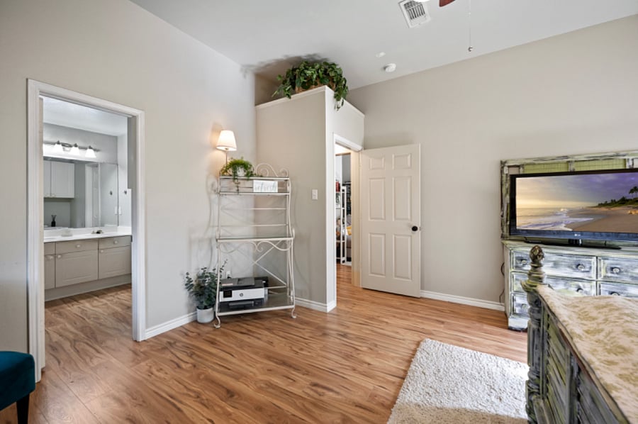 Furnished Finder property 623433_1 photo 11