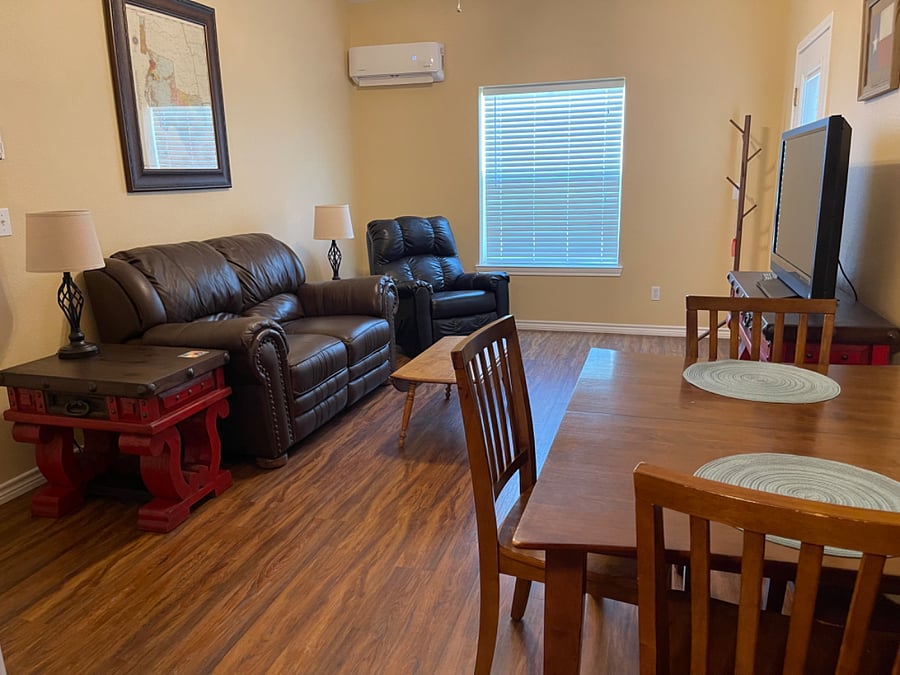 Furnished Finder property 623454_1 photo 3