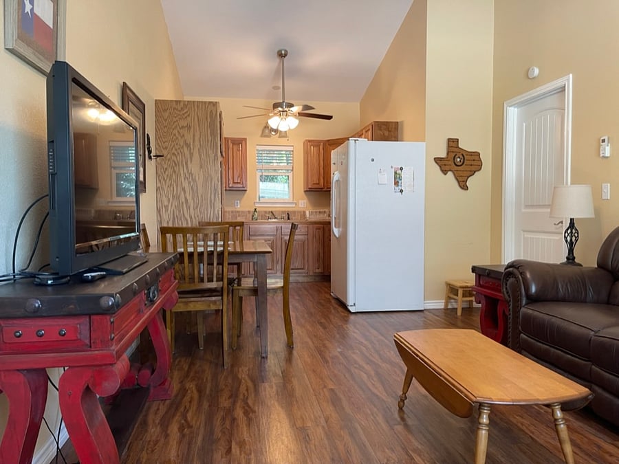 Furnished Finder property 623454_1 photo 12