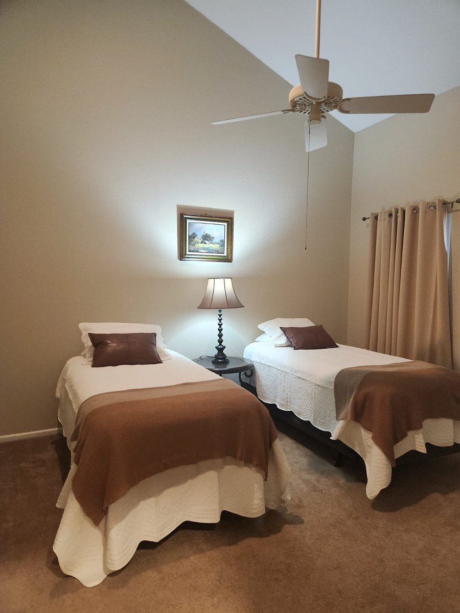 Furnished Finder property 623531_1 photo 2