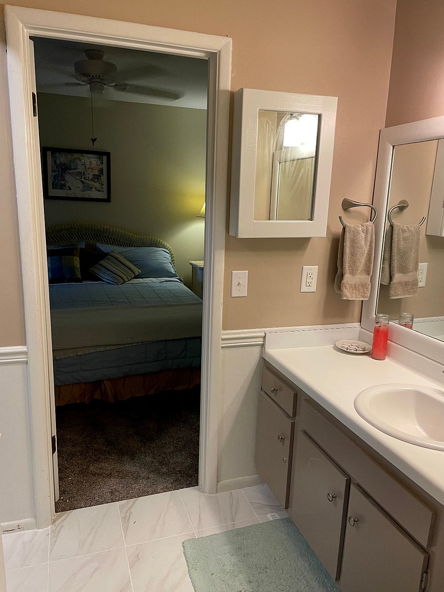 Furnished Finder property 623545_1 photo 11