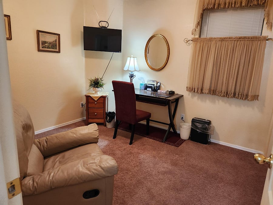 Furnished Finder property 623556_1 photo 11