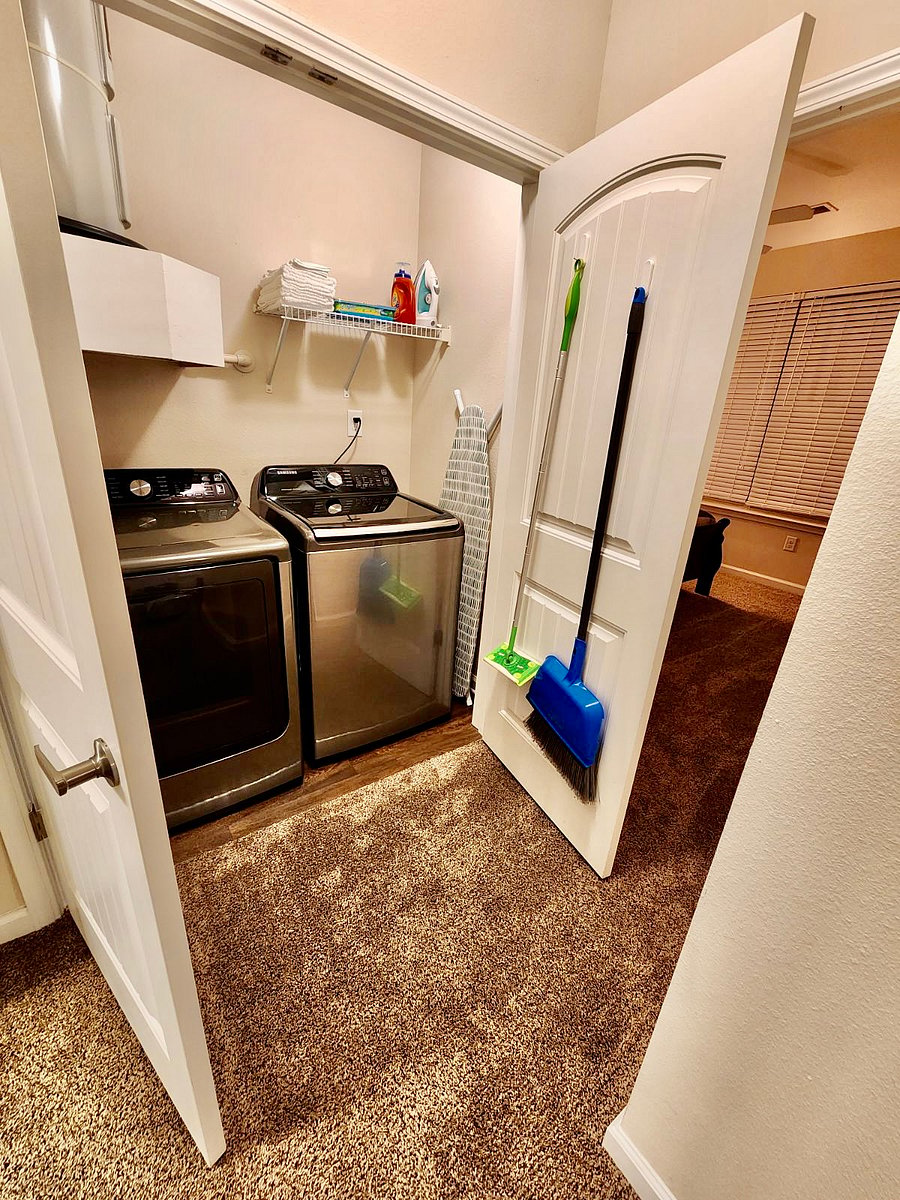 Furnished Finder property 623567_1 photo 24