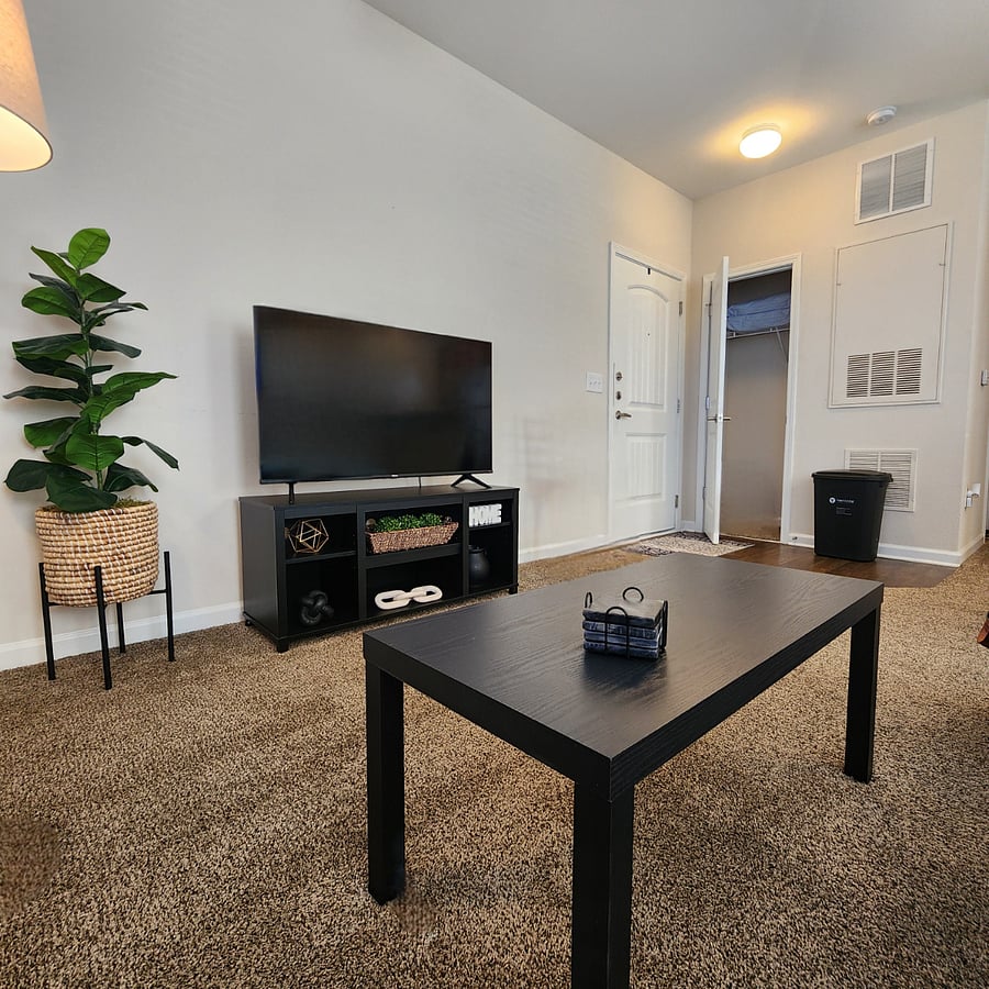 Furnished Finder property 623567_1 photo 16