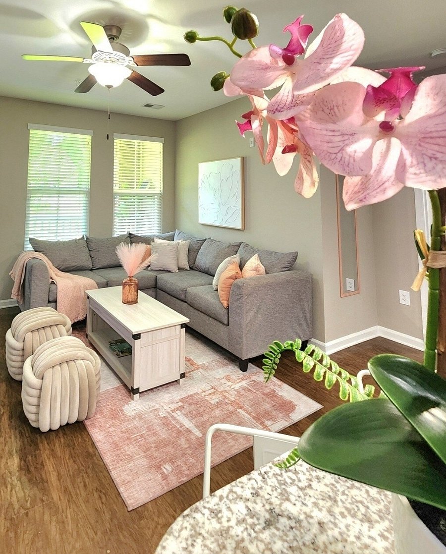 Furnished Finder property 623567_2 photo 1