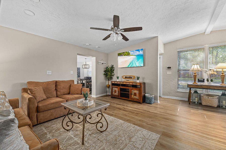 Furnished Finder property 623619_1 photo 6