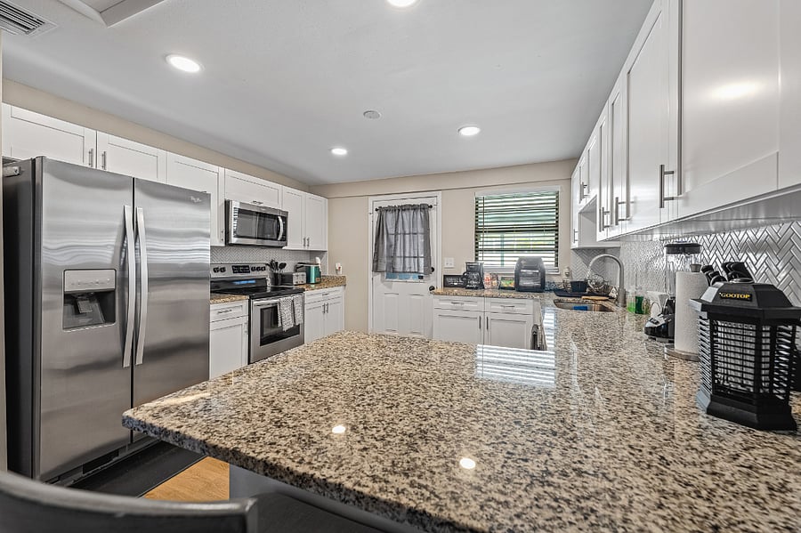 Furnished Finder property 623619_1 photo 7