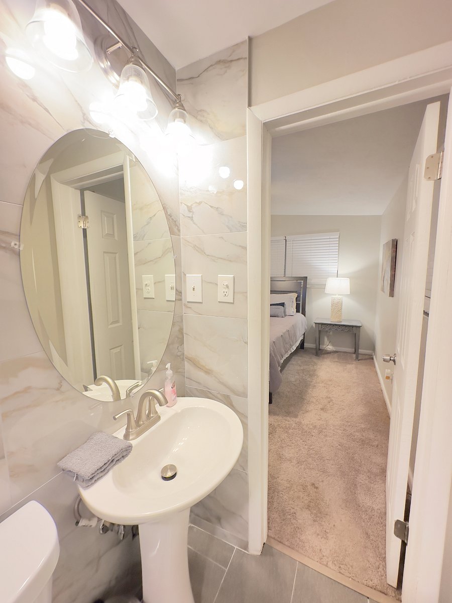 Furnished Finder property 623619_1 photo 43