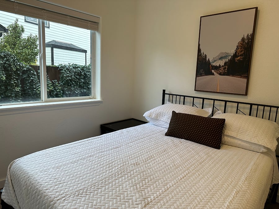 Furnished Finder property 623662_1 photo 11
