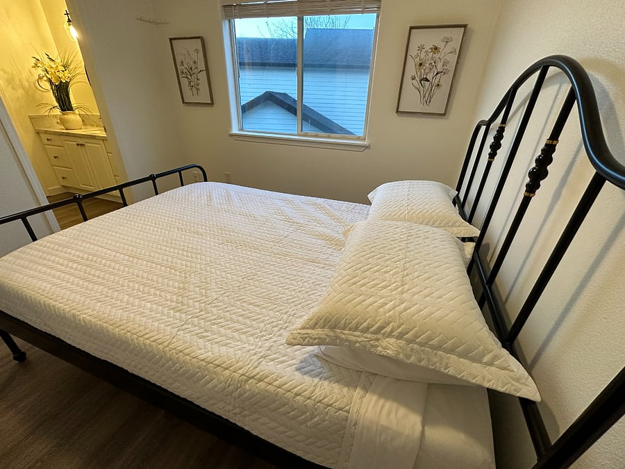 Furnished Finder property 623662_1 photo 12