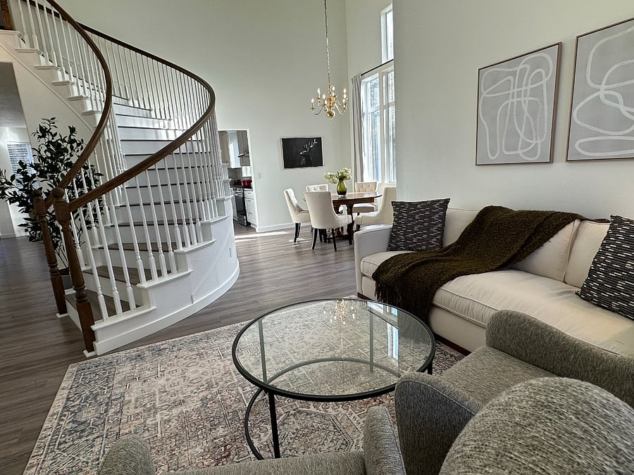 Furnished Finder property 623662_1 photo 3