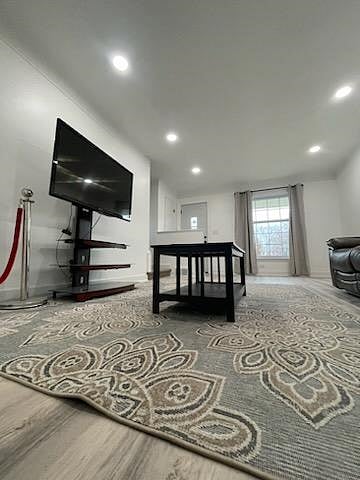 Furnished Finder property 623724_1 photo 2