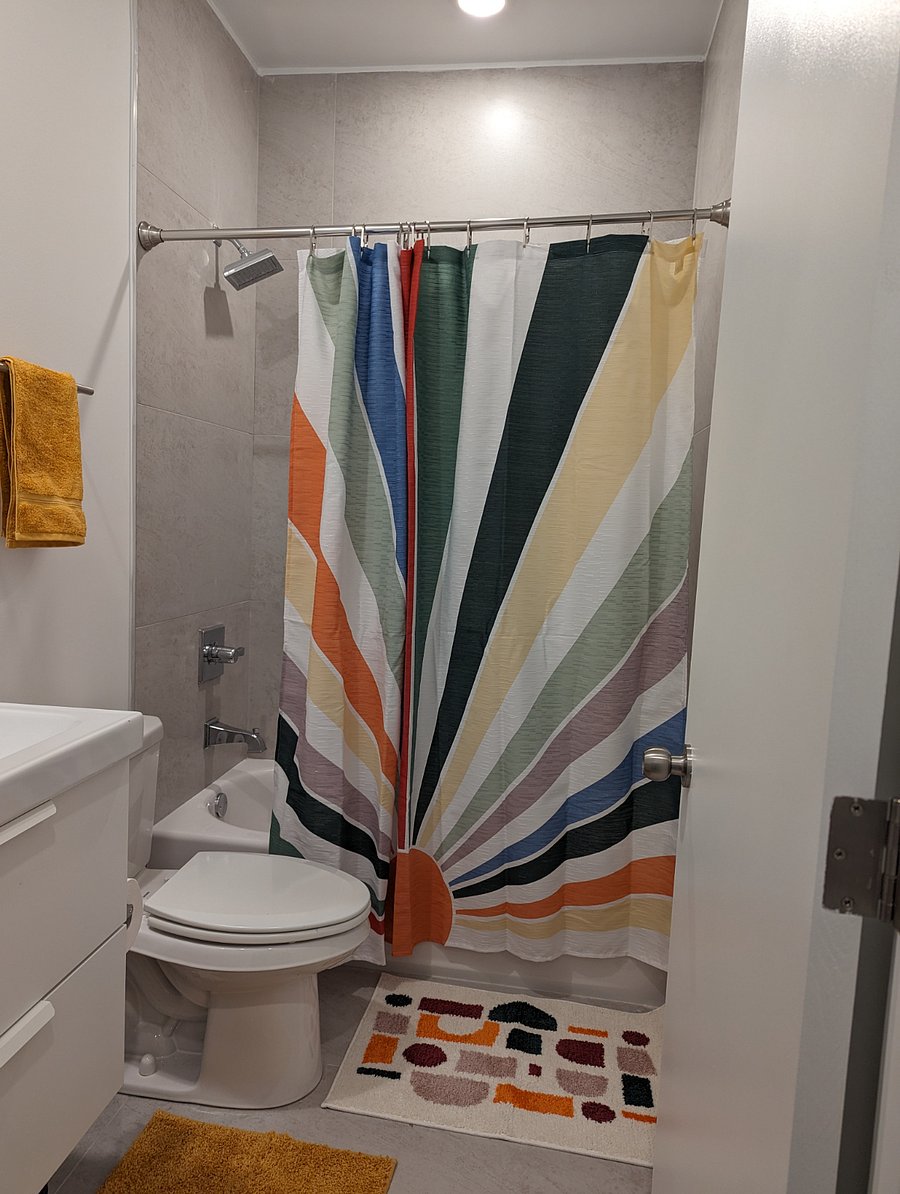 Shared bathroom for units 2 and 3 