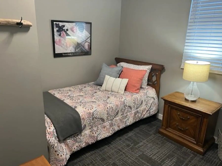 Furnished Finder property 623836_1 photo 12
