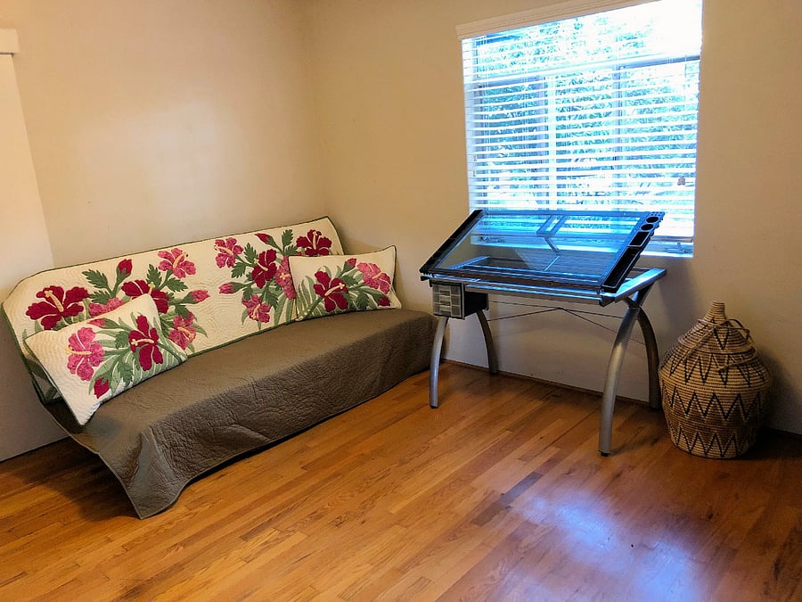 Office with Futon