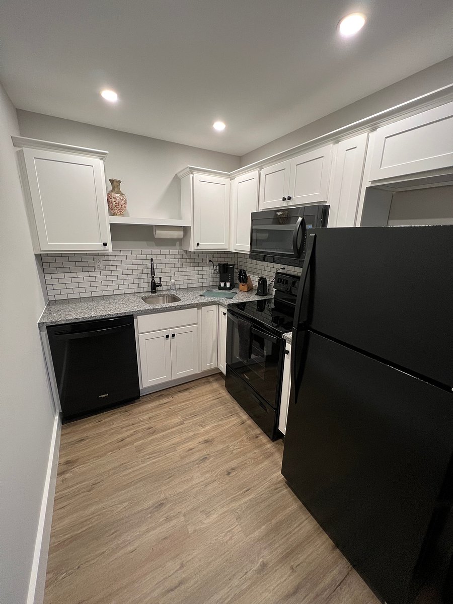 Furnished Finder property 623860_1 photo 3