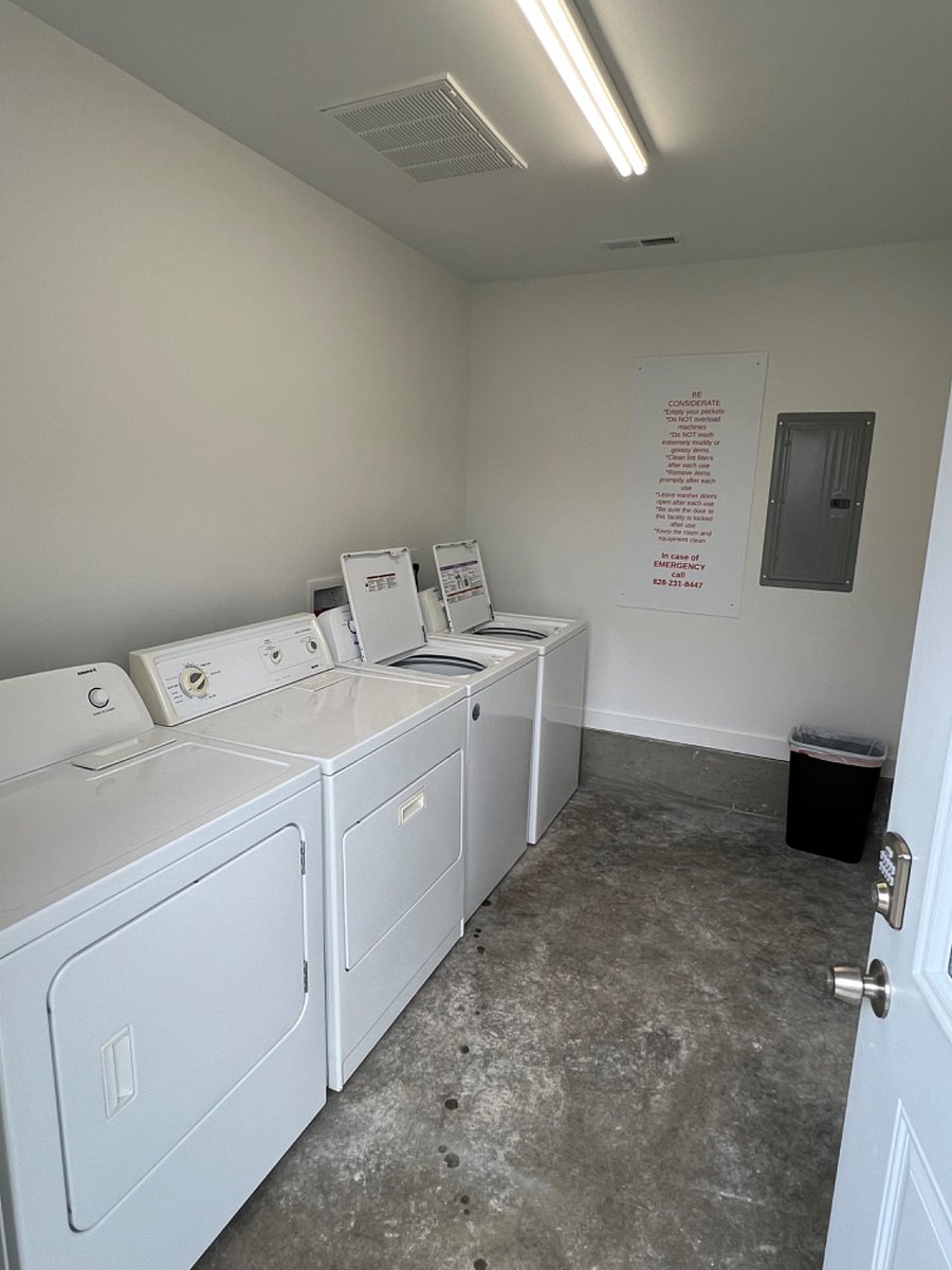 Furnished Finder property 623860_1 photo 11