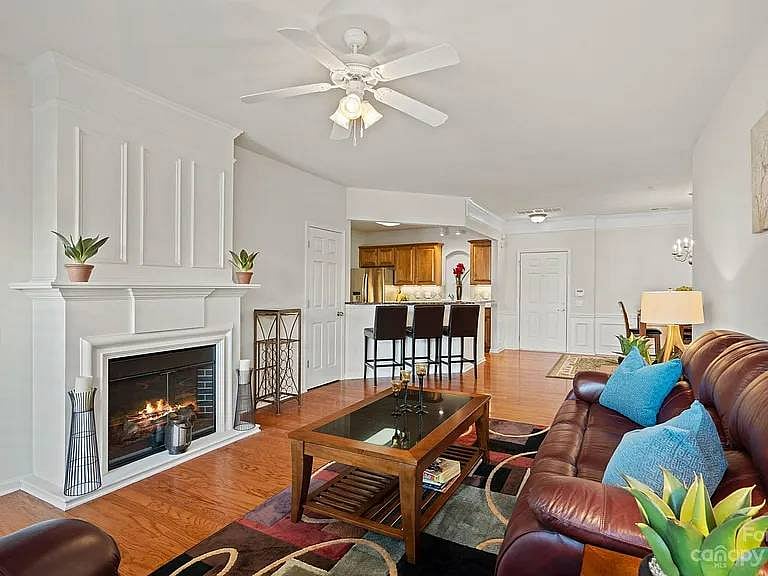 Furnished Finder property 623873_1 photo 8