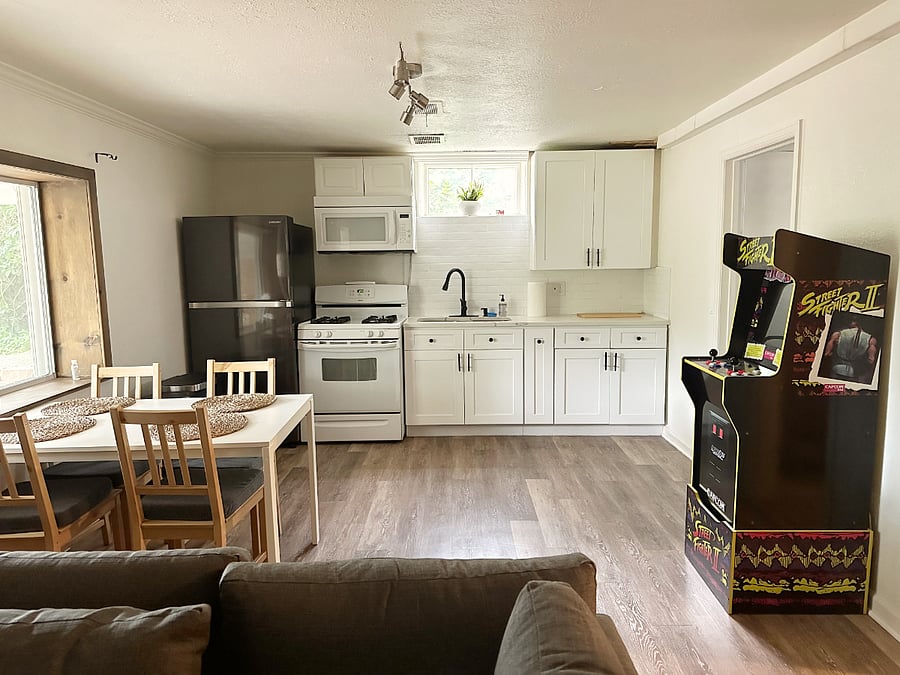 Furnished Finder property 623954_1 photo 32