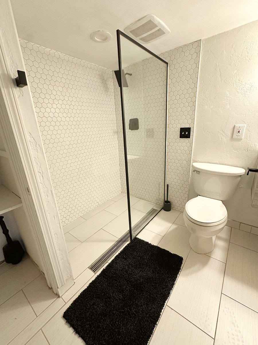 Furnished Finder property 623954_1 photo 36