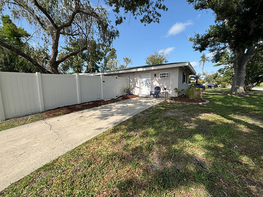 Furnished Finder property 624015_1 photo 3