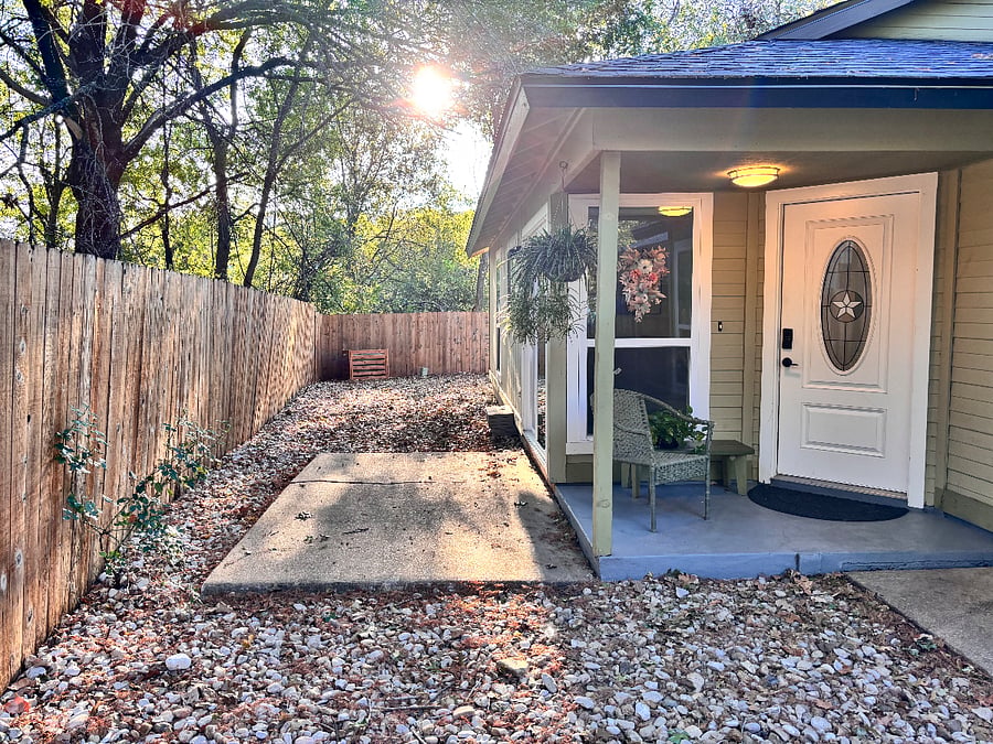 Furnished Finder property 624065_1 photo 12
