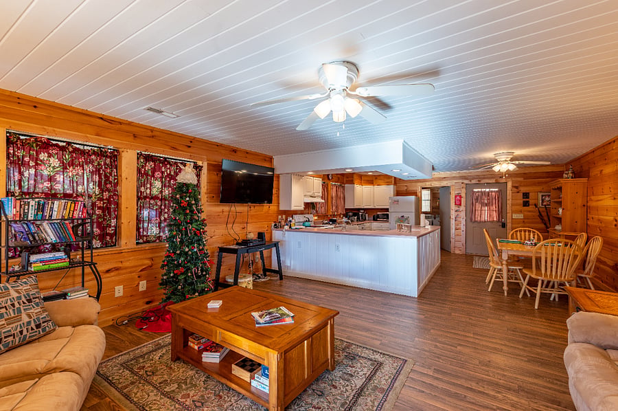 Furnished Finder property 624228_1 photo 18