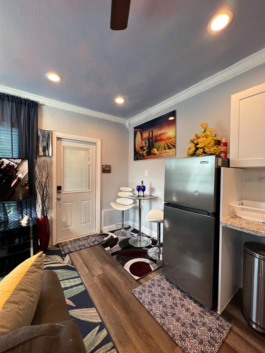 Furnished Finder property 624234_1 photo 32