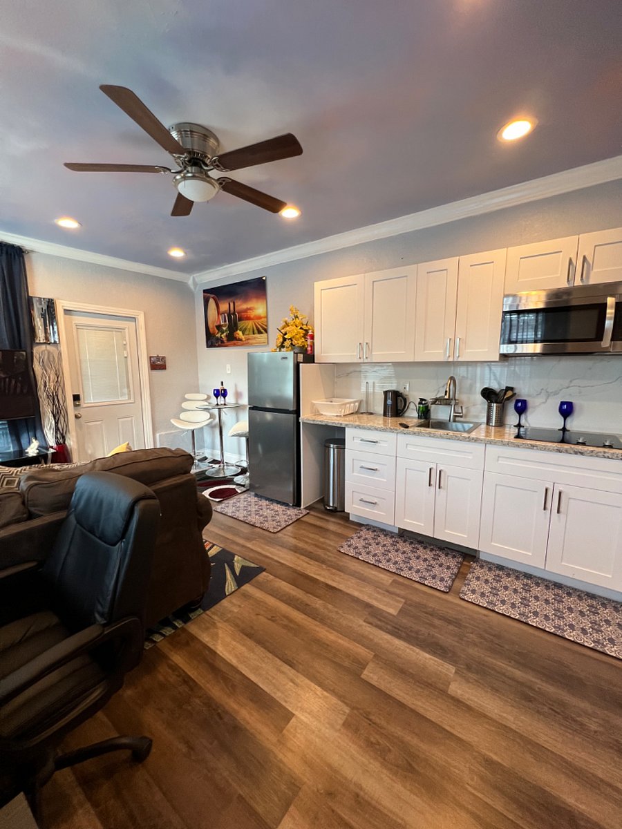 Furnished Finder property 624234_1 photo 33