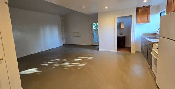 Furnished Finder property 624264_1 photo 4