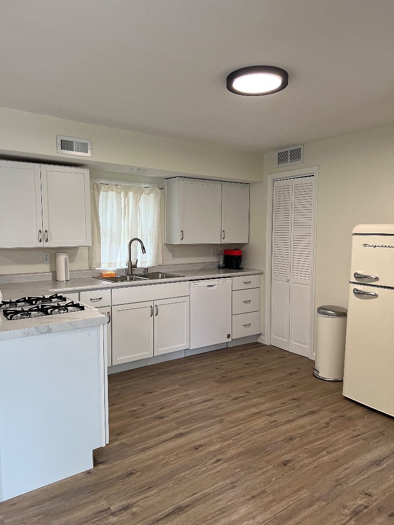 Furnished Finder property 624270_1 photo 8