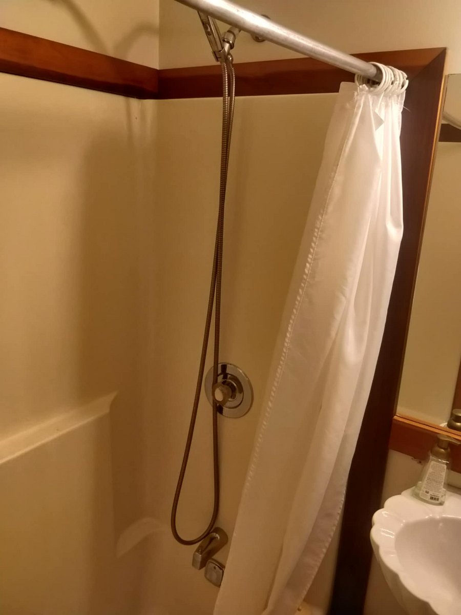 This one has a shared bath, it seems. If I go with this cheaper option, I'd be sharing the nearest of two full baths with a woman in her early 20s.